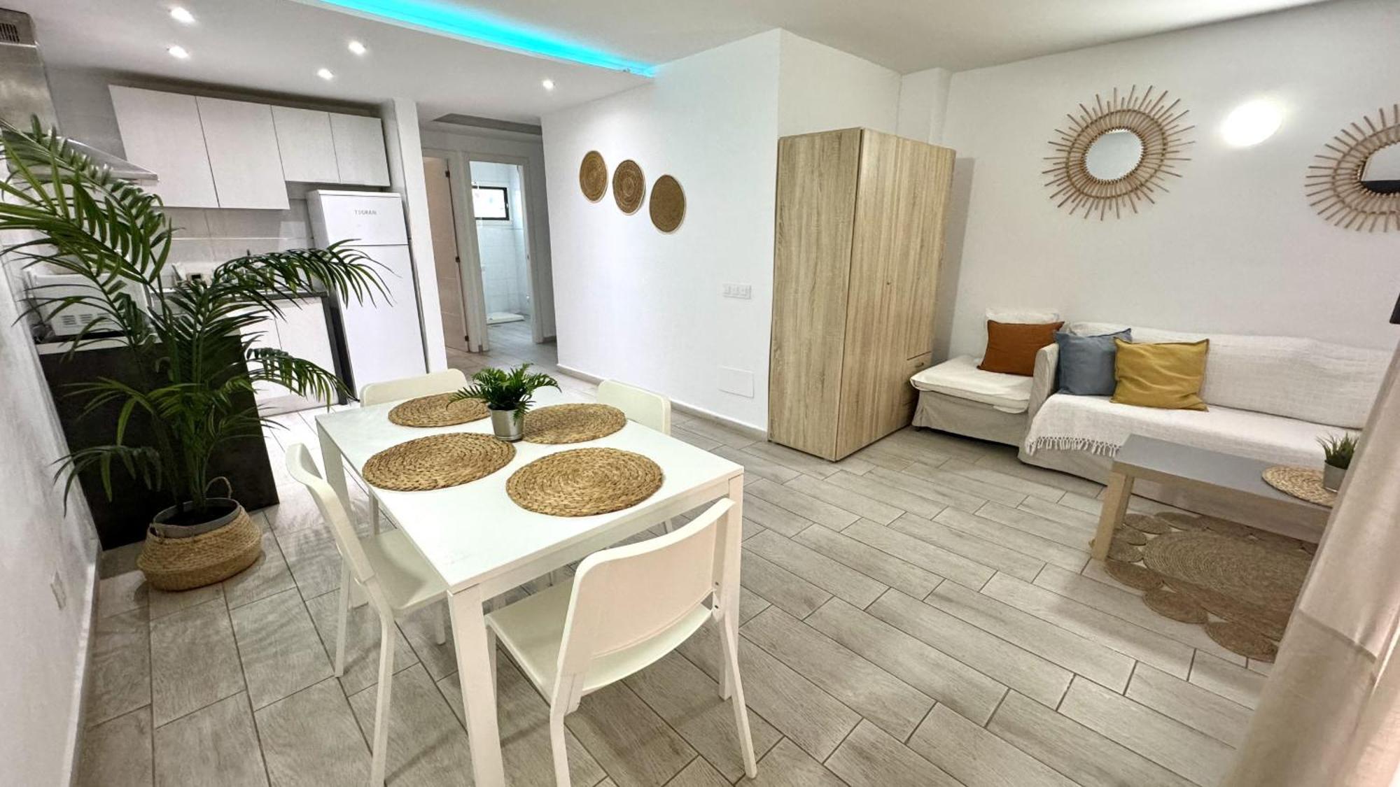 Sur Y Sol Junto Al Mar By Deihu Experiences Διαμέρισμα Los Cristianos  Εξωτερικό φωτογραφία
